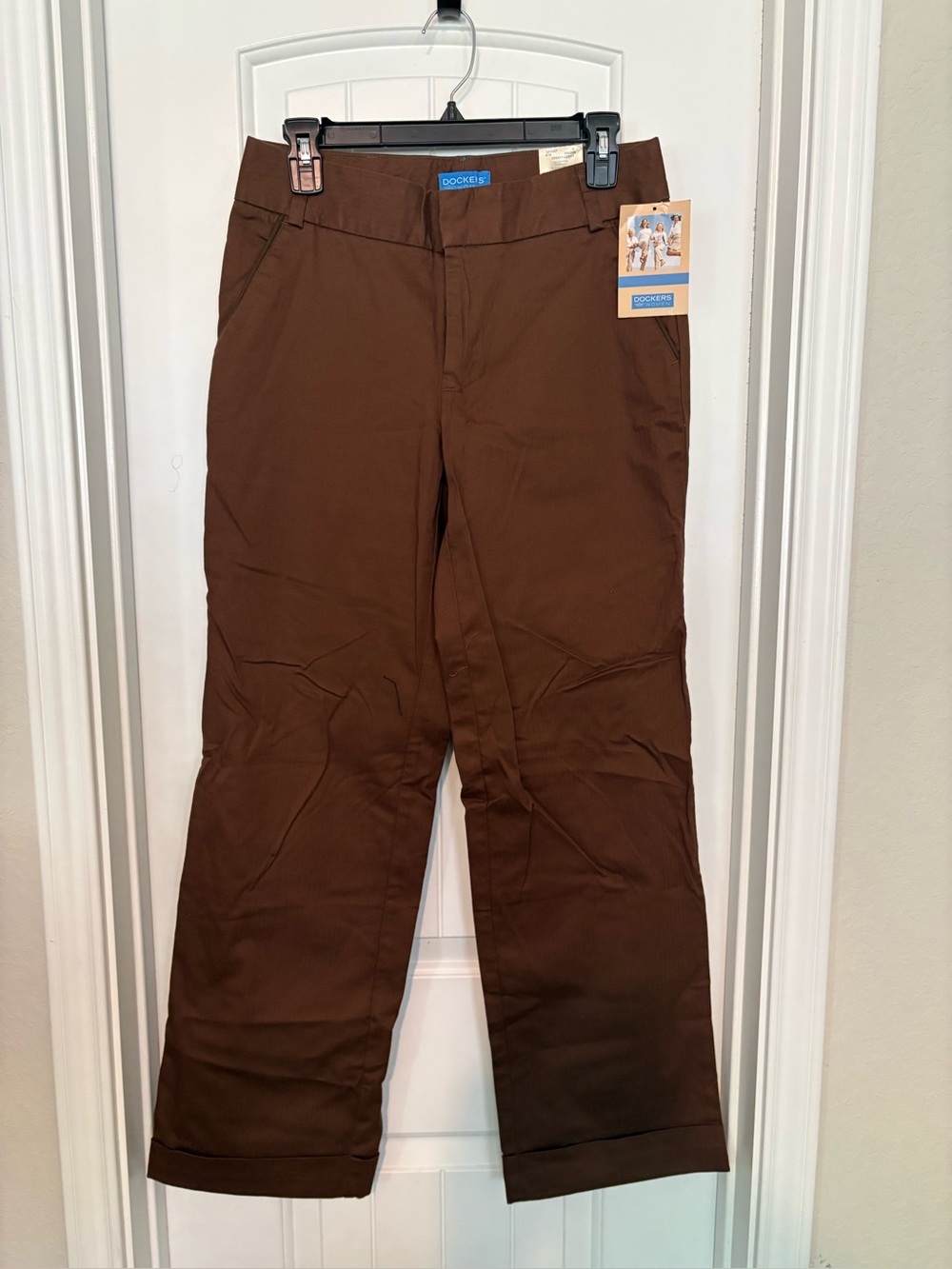 Dockers Men's Brown Straight-Leg Chinos